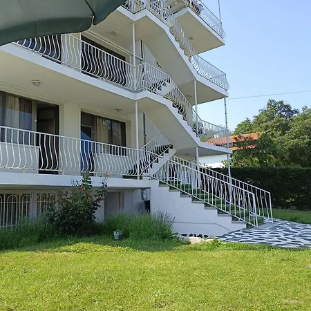 Simada Blue Konukevi 3*