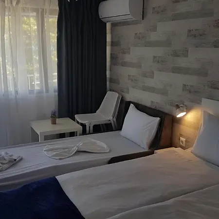 Simada Blue Pensiune