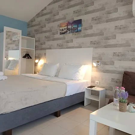 בית הארחה Simada Blue גולדן סנדס